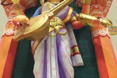 4420 -13-12-18 statues
