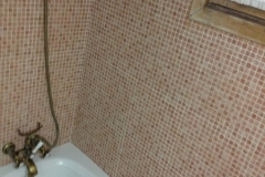 2141 23-10 hotel room - bath