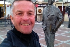 4678 10-1 statue and Brian Rondo