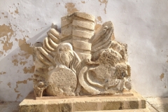 2255 27-10 carved stone