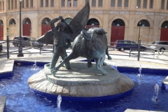 2275 27-10 fountain