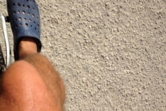 2300 28-10 knee