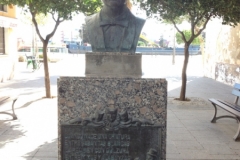 2317 29-10 Bust El Chusoo