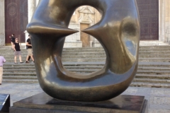 2337 29-10 Henry Moore sculpture Cadiz