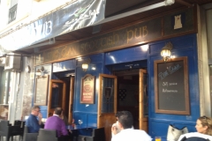 2620 6-11 The Clan Scottish Pub