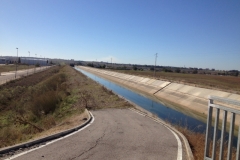 2683 7-11 path by a river