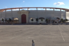 2720 7-11 stadium bullring?