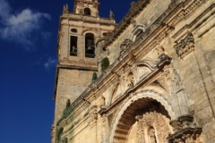 2722 7-11 ornate tower