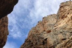 2932 9-11 roof view cliffs