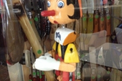 3732 28-11 pinocchio puppet
