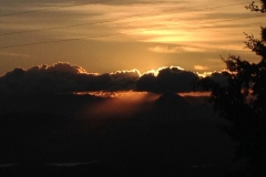 3833 29-11 Sun behind clouds
