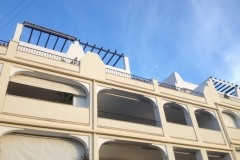 4044 7-12 Apartment building