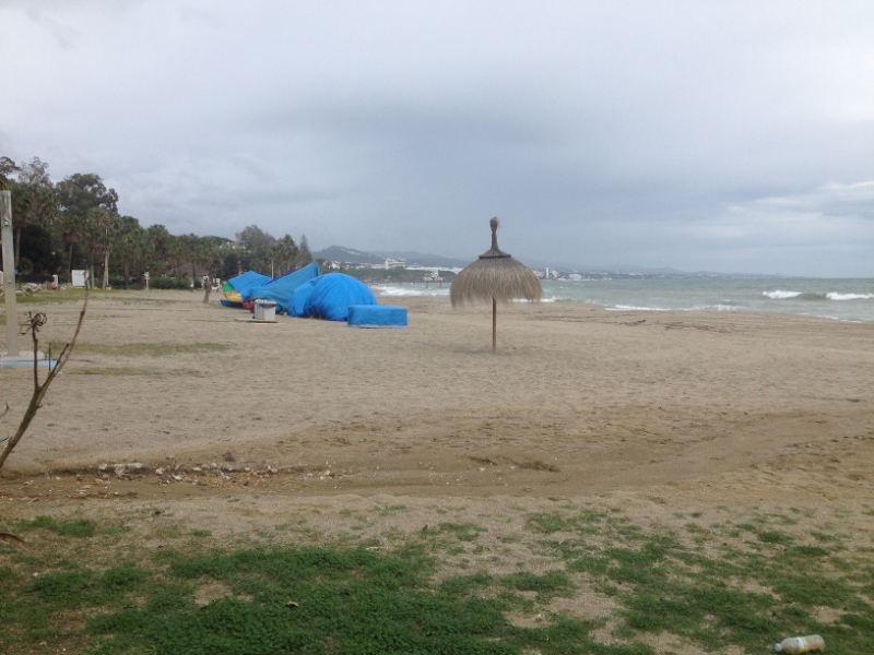 4202 18-12 Beach