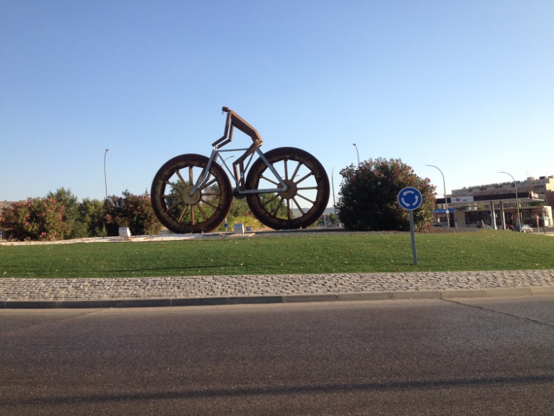 0550 cycle statue
