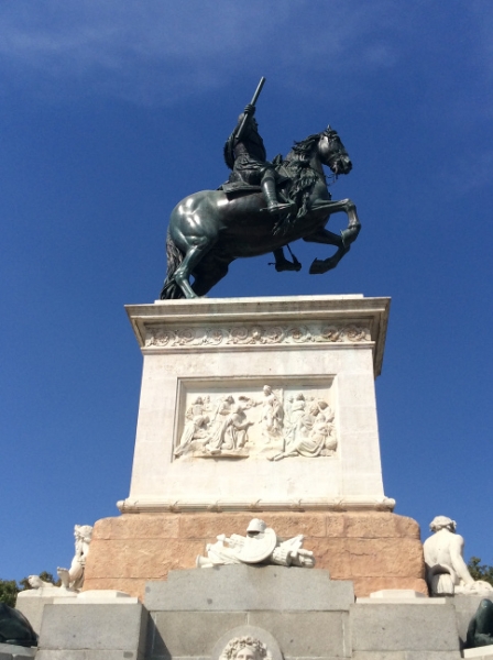 1214 Plaza de Oriente