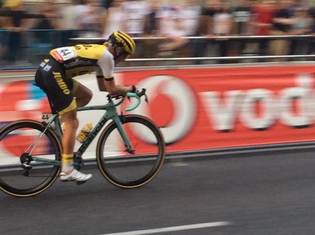 1348 Men's cycle race