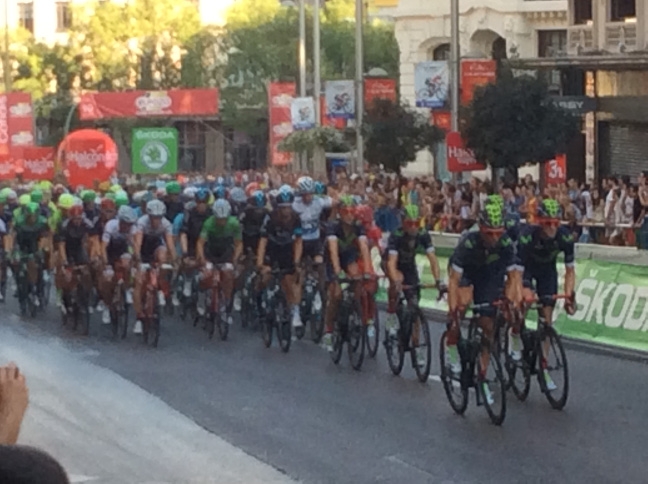 1350 Men's cycle race