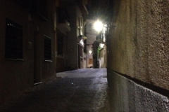 0446 street at night