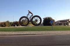 0550 cycle statue