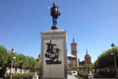 0570 statue