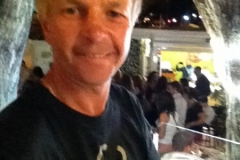 0663 Beer and foot tapping music