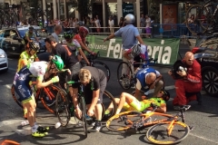 1250 Ladies cycle race crash