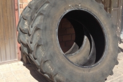 1242 tyres