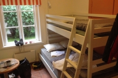 9467 30-6 Bedroom in hostel
