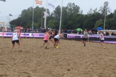 9475 1-7  Beach football