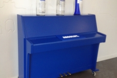 9477 1-7  vodka piano