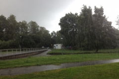 9527 3-7 rain