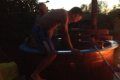 8980 27-5 Hot tub
