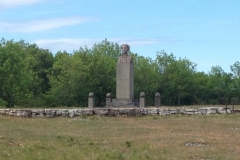 9048 2-6 statue