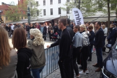 9090 3-6 crowd
