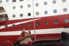 9258 12-6 Bts and cruise ship to Finland
