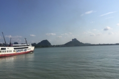 7336 27-3-19 boat