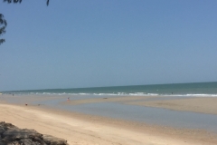 7544 9-4-19 beach