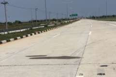 7982 24-4-19 empty road