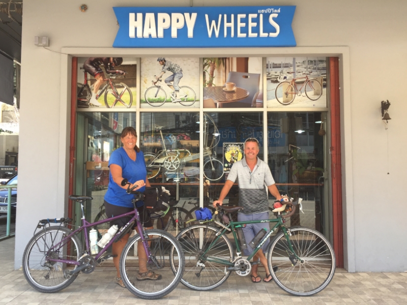 6877 14-3-19 Happy Wheels