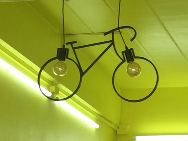 6880 14-3-19 light fitting