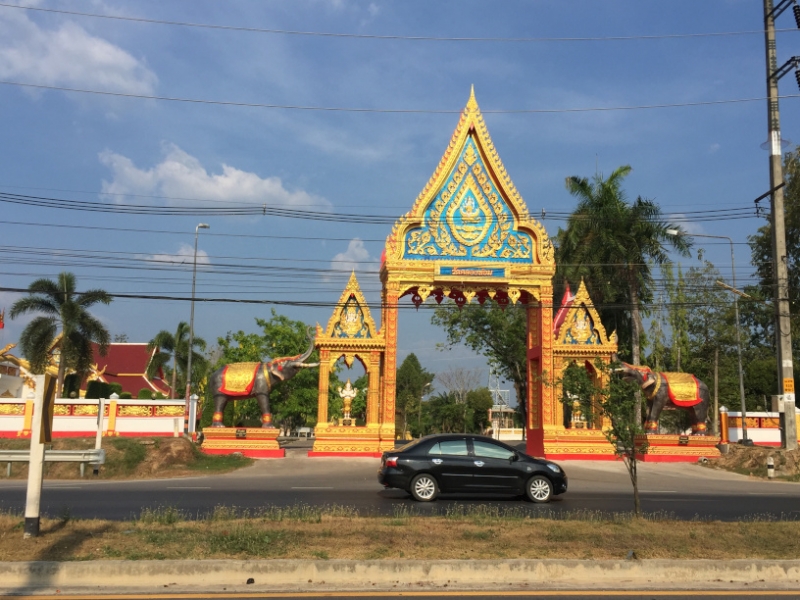6899 15-3-19 Temple gate