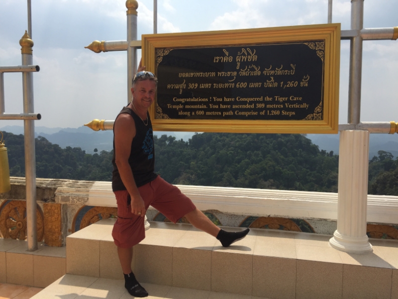 6936 16-3-19 Brian Tiger Cave Temple mountain