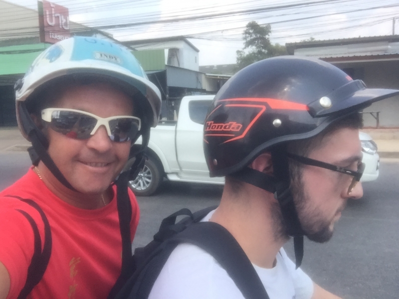 6978 17-3-19 pillion rider