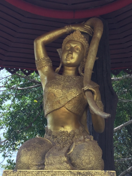 7159 23-3-19 statue