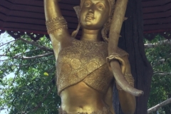 7159 23-3-19 statue
