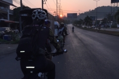 7199 24-3-19 cyclists setting off