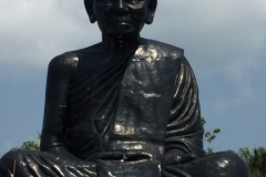 7206 24-3-19 statue