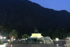 7247 24-3-19 statue