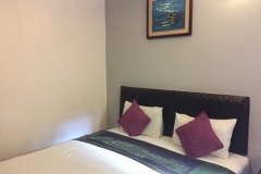8259 5-5-19  Bedroom