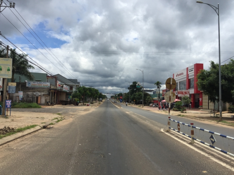 8724  10-6-19 road
